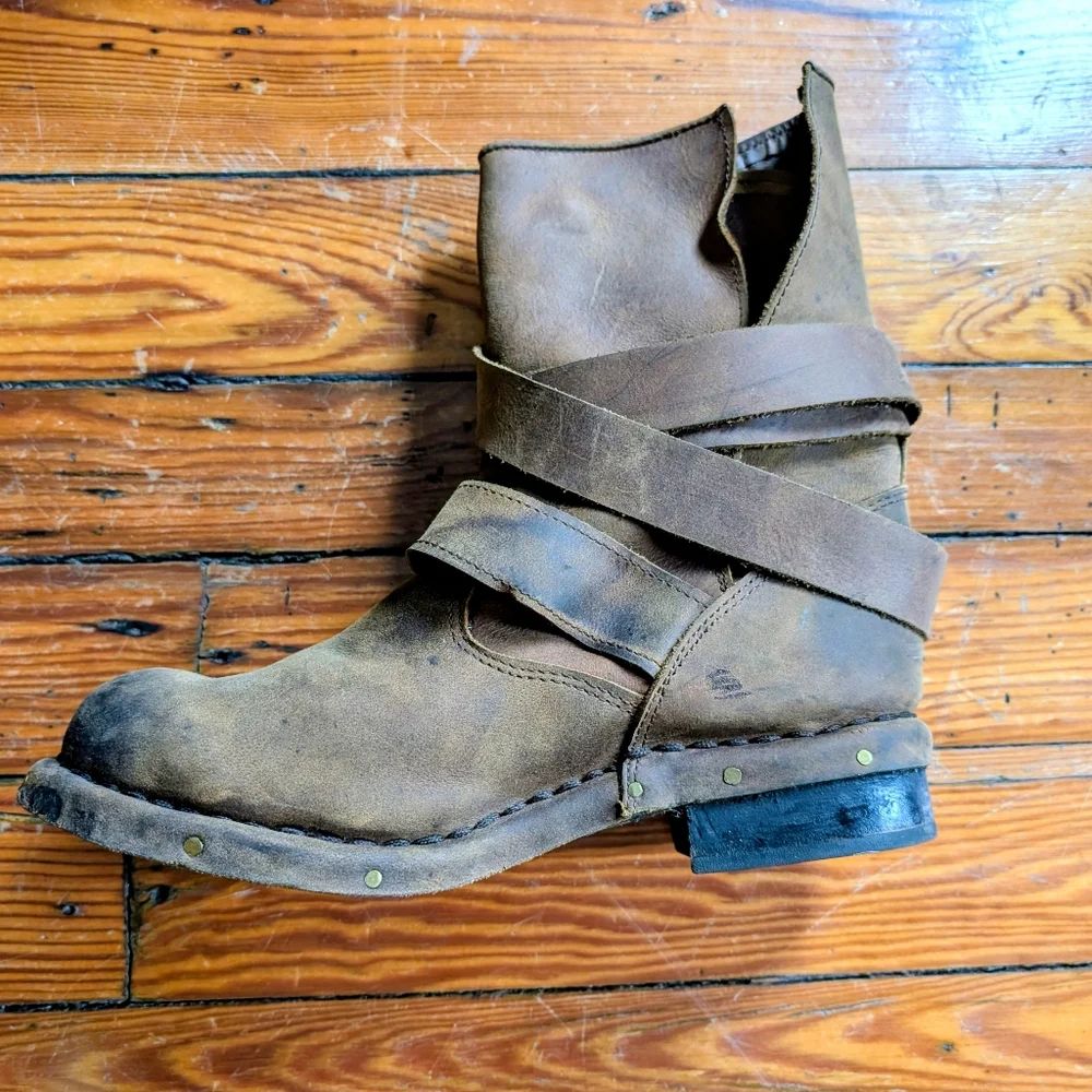 Jeffrey Campbell Free People Brit Intentionally Distressed Brown Leather Boots 9 - Picture 4 of 12